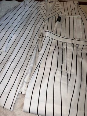 White & Black Pinstripe Men’s 3 Pc Zoot Suit 48R 43X30